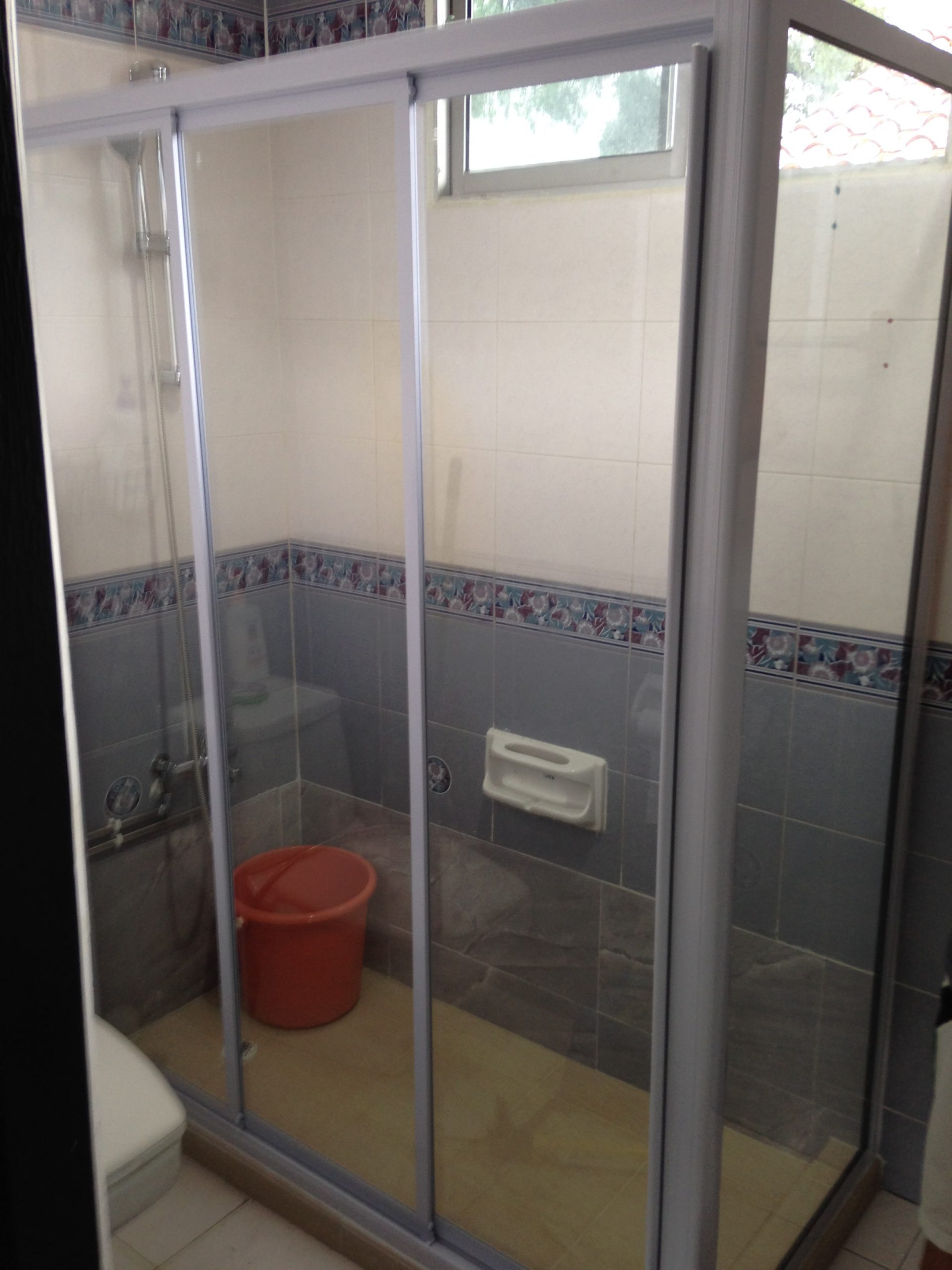 L Shape Frame Shower Screen