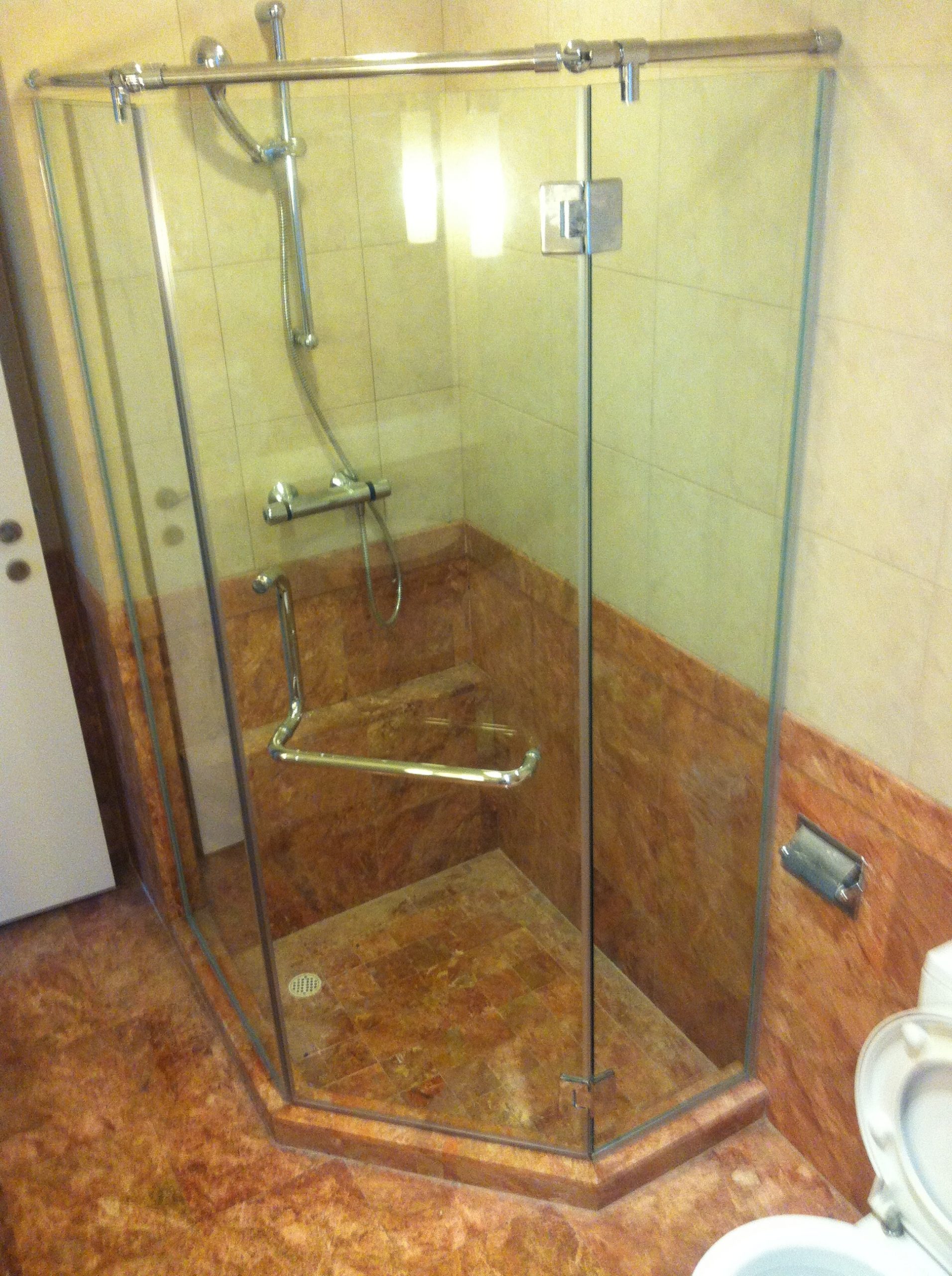 Pentagon Shape Shower Screen